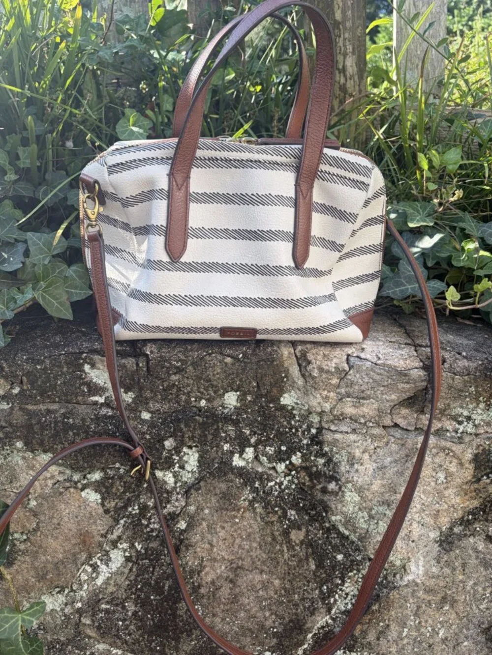 Fossil Neutral Striped Sydney Satchel Crossbody Bag Adjustable Strap Brown Cream